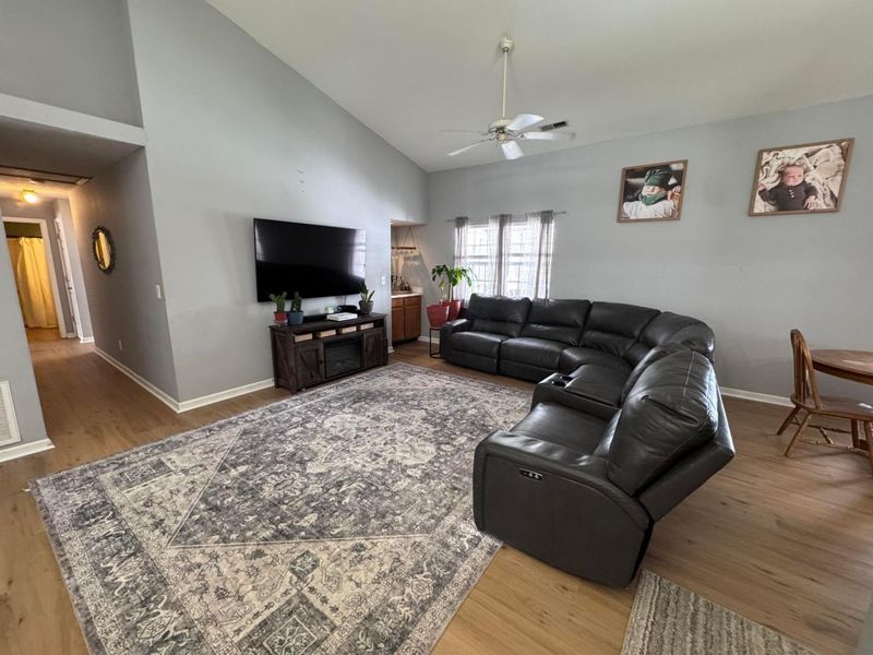 6535 Clymer Road, Mechanicsburg, OH 43044 Photo 2