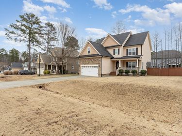 40 Oscar Wilde Way, Youngsville, NC 27596