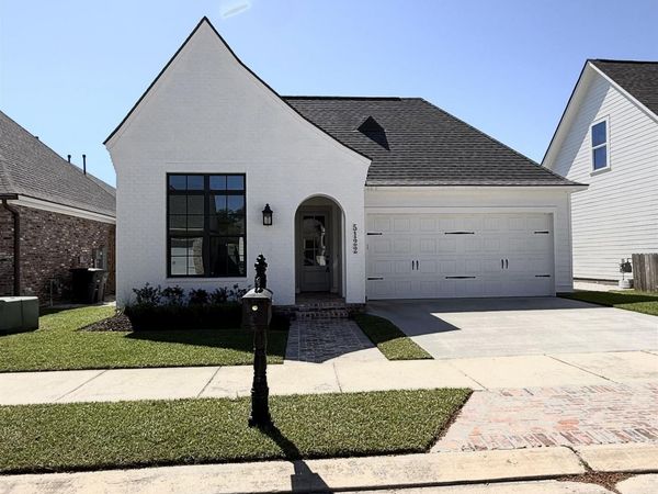 5122 Mclain Way, Baton Rouge, LA 70809
