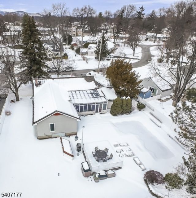 7 Dale Ave, Pequannock, NJ 07444 Main Photo