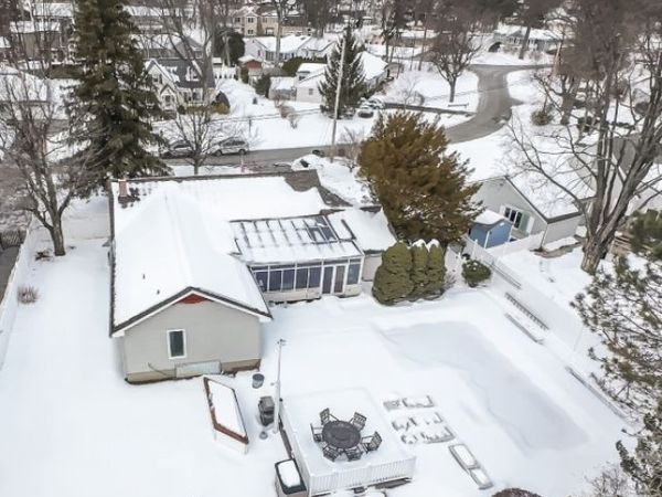 7 Dale Ave, Pequannock, NJ 07444