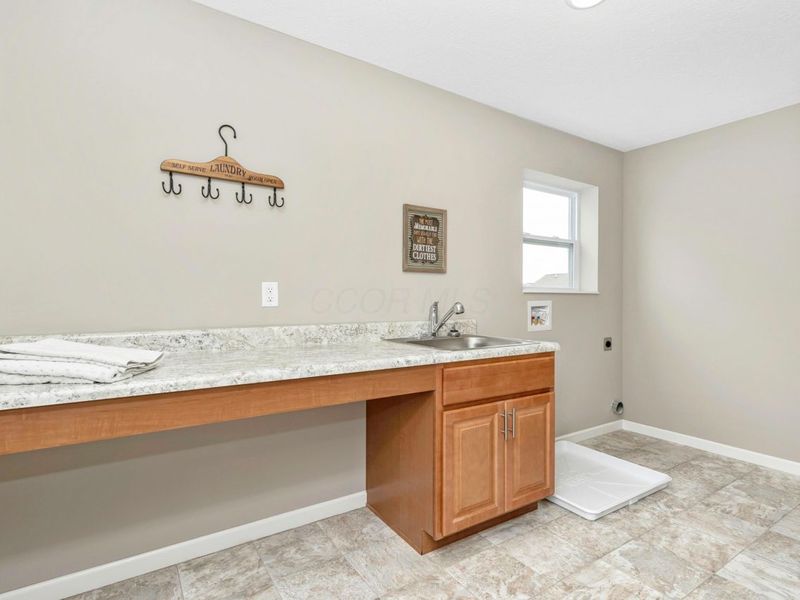 7576 Bullseye Drive , Canal Winchester, OH 43110 Photo 32