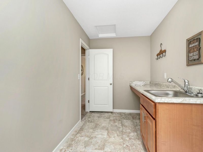 7576 Bullseye Drive , Canal Winchester, OH 43110 Photo 33