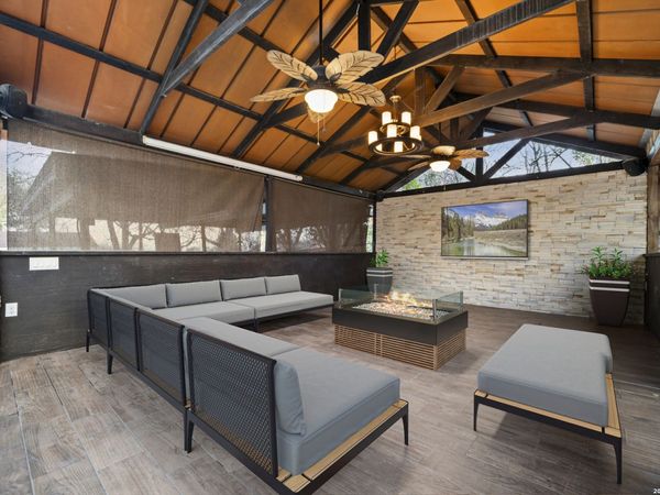 126 Lincolnshire, San Antonio, TX 78220