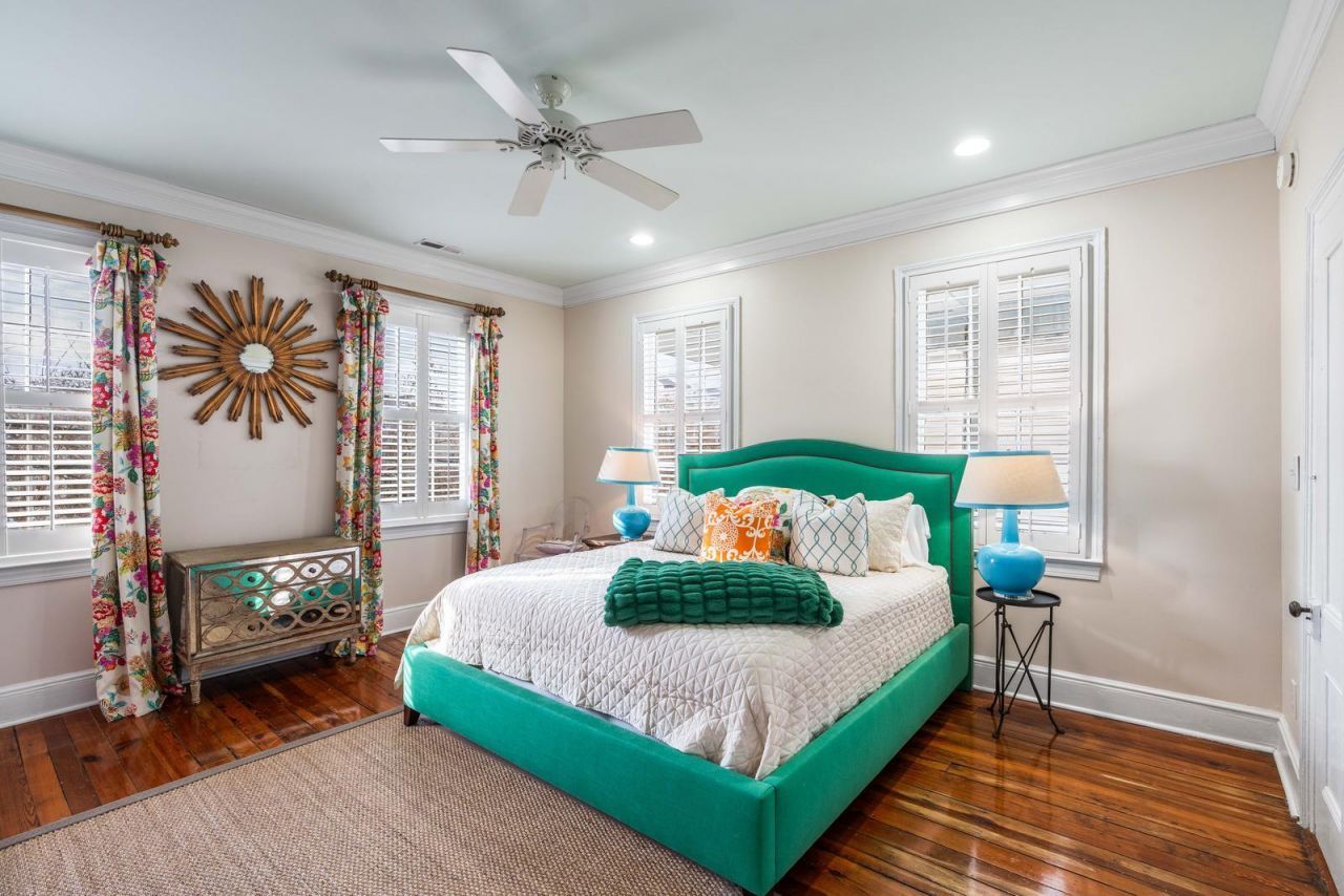 104 Queen Street Photo 10