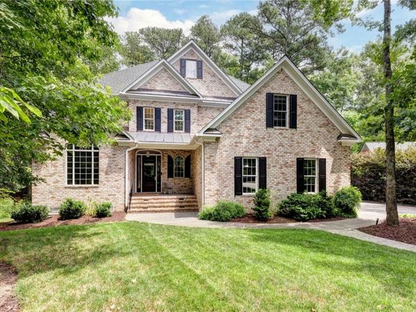 1753 Founders Hill S, Williamsburg, VA 23185