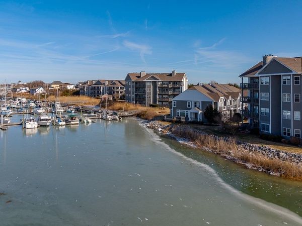 1040 Porte Harbour Arch, Hampton, VA 23664