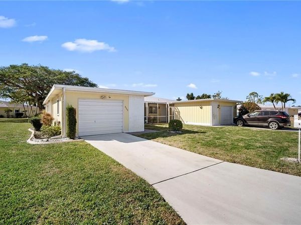 8608 Granada CT, FORT MYERS, FL 33907