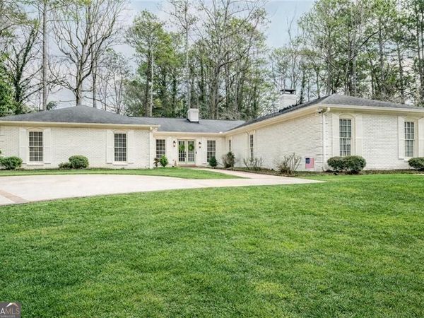 6125 Weatherly Drive, Atlanta, GA 30328