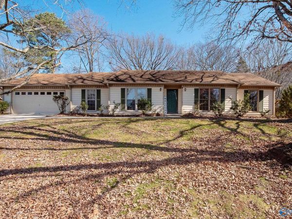 2705 Willena Drive SE, Huntsville, AL 35803