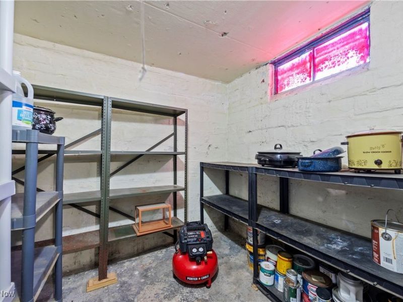 1685 E 36th Street, Lorain, OH 44055 Photo 30