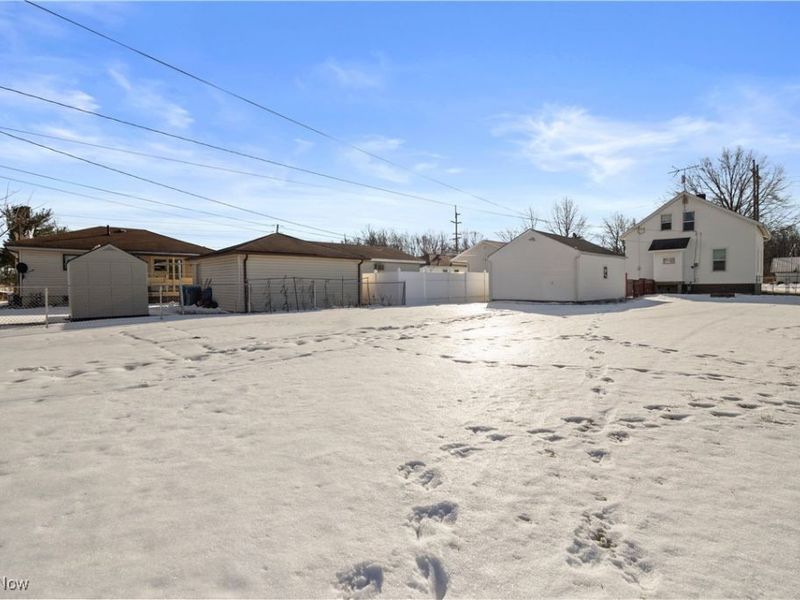 1685 E 36th Street, Lorain, OH 44055 Photo 37