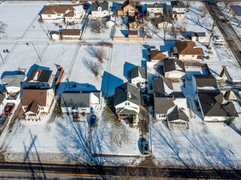 1685 E 36th Street, Lorain, OH 44055 Photo 38