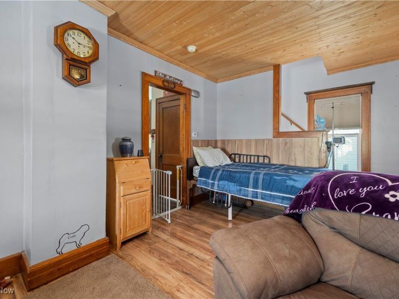 1685 E 36th Street, Lorain, OH 44055 Photo 8