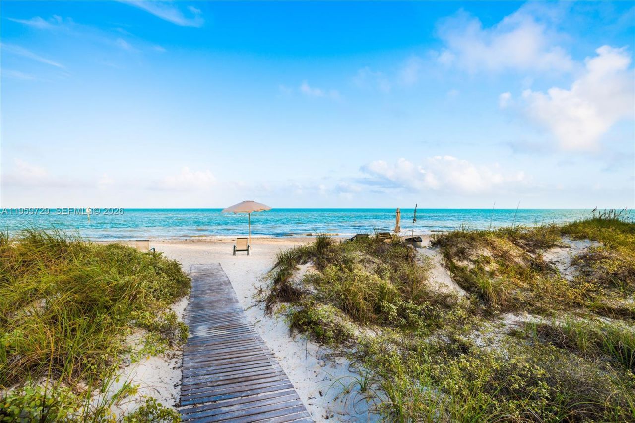 181 Crandon Blvd, Unit 308, Key Biscayne, FL 33149 Photo