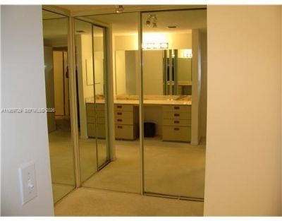 181 Crandon Blvd, Unit 308, Key Biscayne, FL 33149 Photo