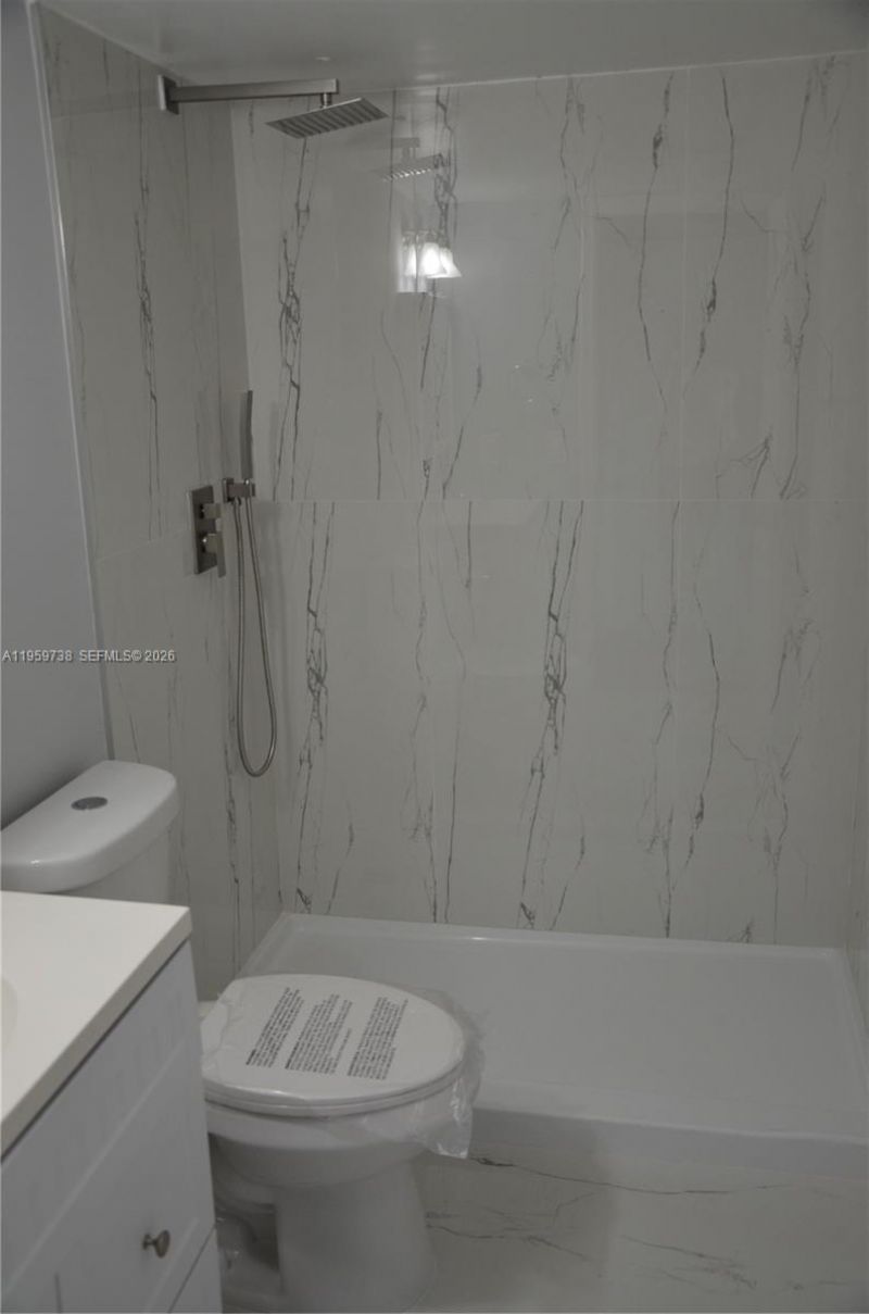 13475 SW 9th St, Unit 407-A, Pembroke Pines, FL 33027 Photo