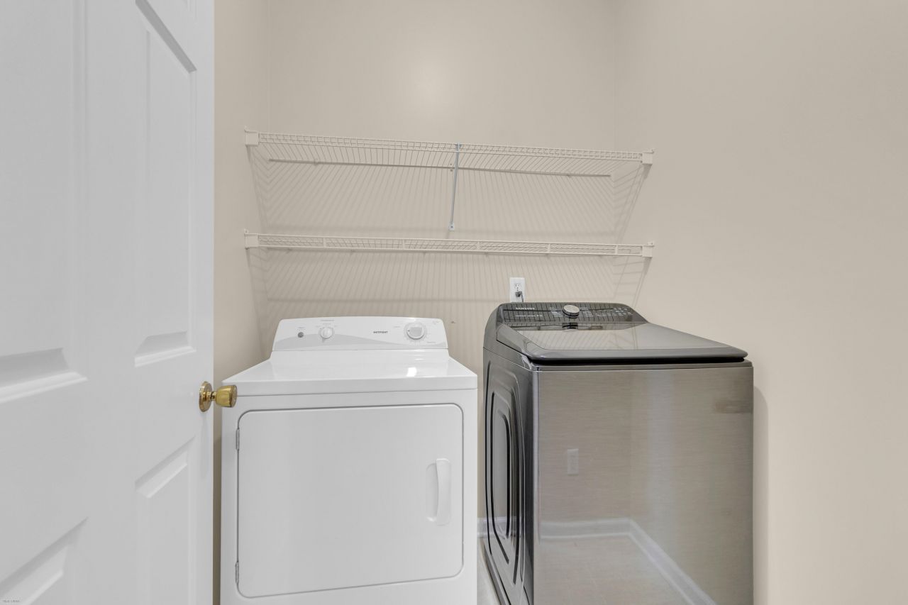 4084 Laurelwood Drive Photo 25