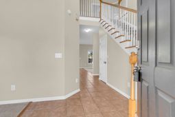 4084 Laurelwood Drive photo 4