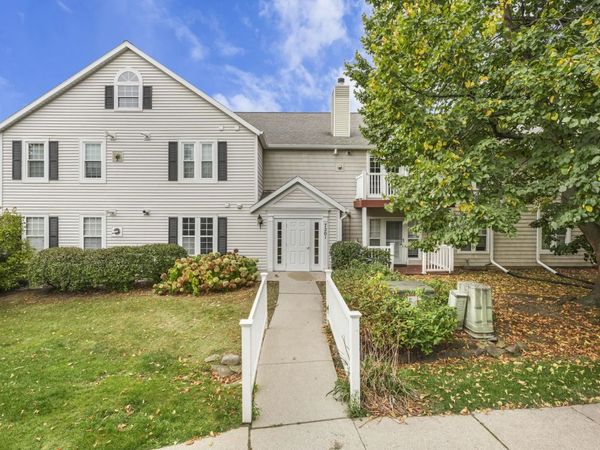 7201 Flagship Drive, Unit 8, Madison, WI 53719