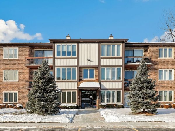 5024 Circle Court, Unit 1010, Crestwood, IL 60418