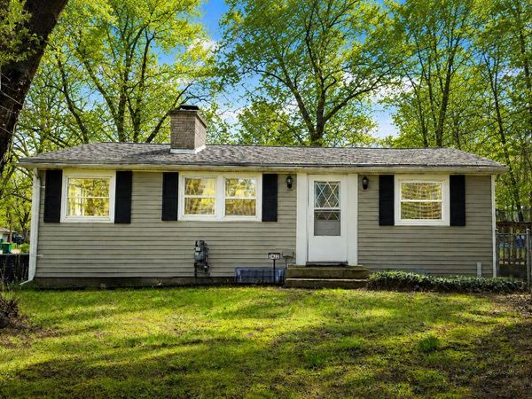 2427 Vanderbilt Avenue, Portage, MI 49024