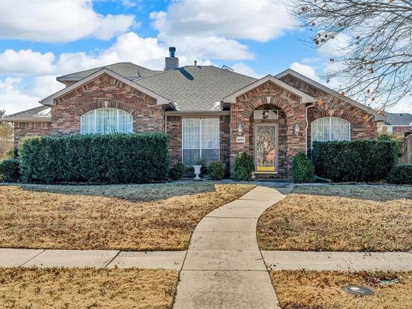 3204 Elmwood Drive, Mesquite, TX 75181