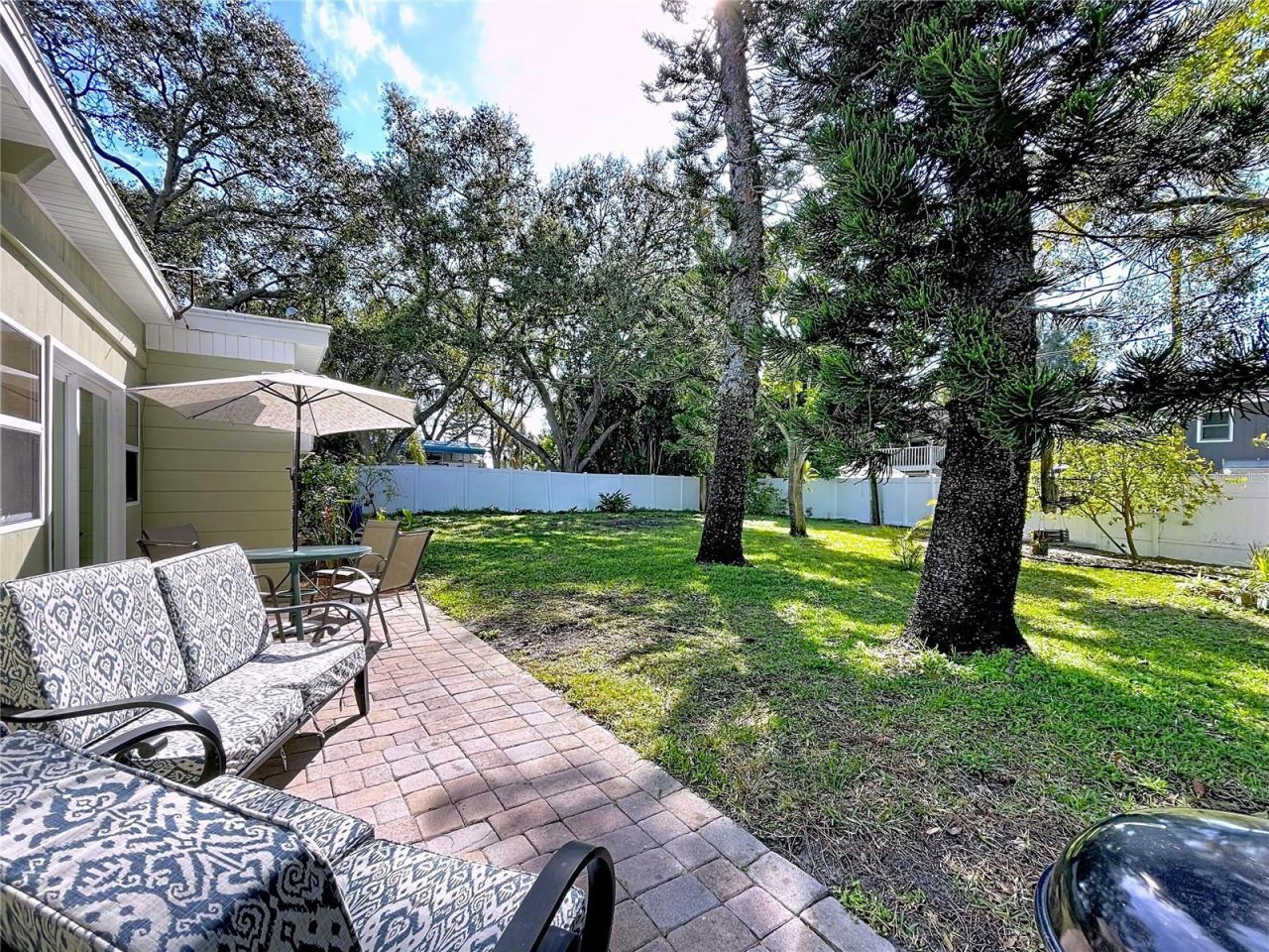 4042 Arkansas Avenue Ne, Saint Petersburg, FL 33703 Photo