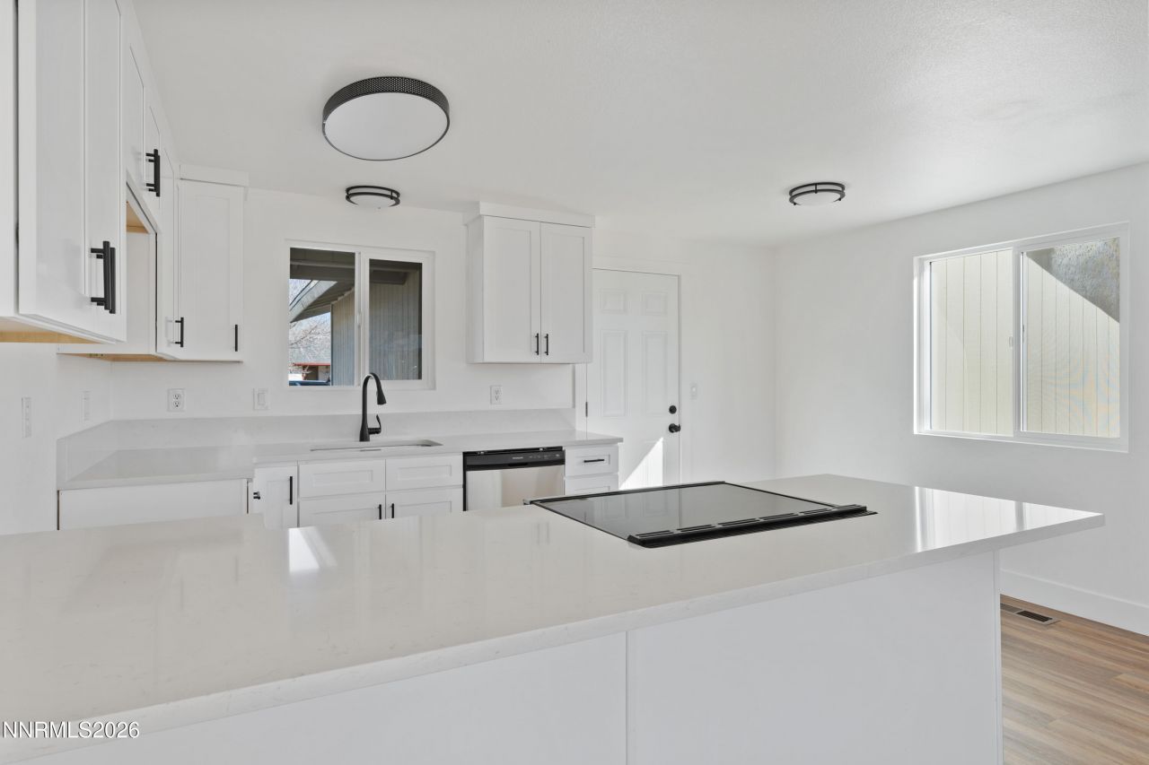 3330 Plymouth Drive, Carson City, NV 89705 Photo