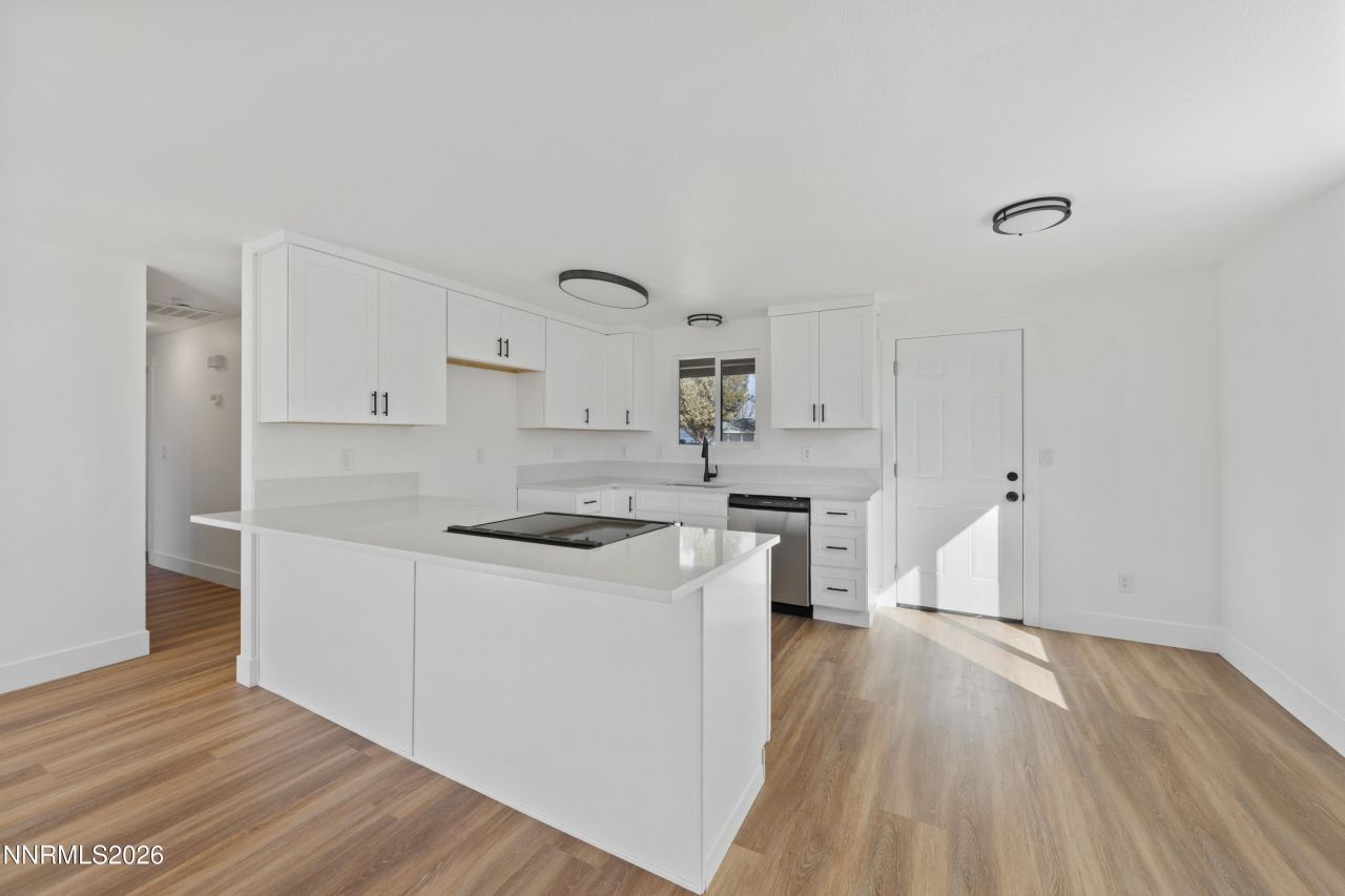 3330 Plymouth Drive, Carson City, NV 89705 Photo