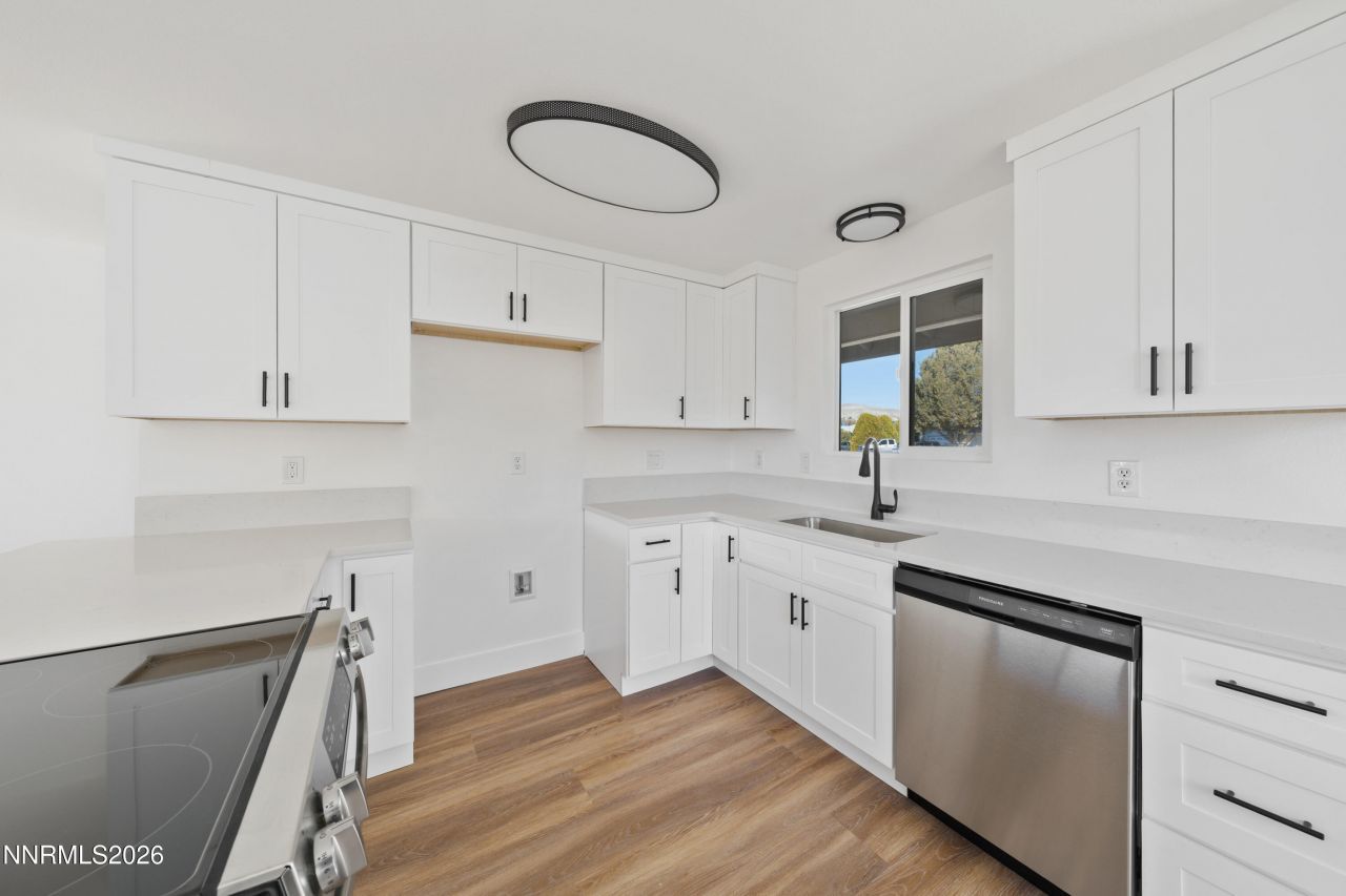 3330 Plymouth Drive, Carson City, NV 89705 Photo