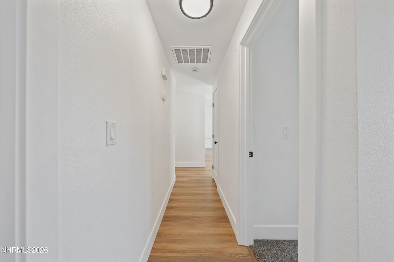 3330 Plymouth Drive, Carson City, NV 89705 Photo