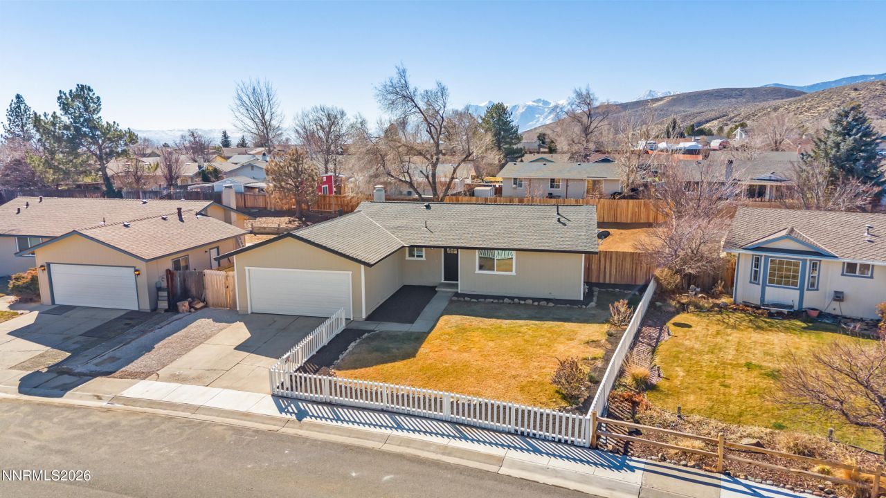 3330 Plymouth Drive, Carson City, NV 89705 Photo