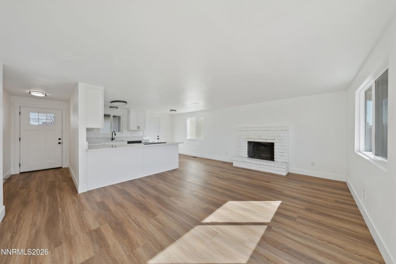 3330 Plymouth Drive, Carson City, NV 89705 Photo