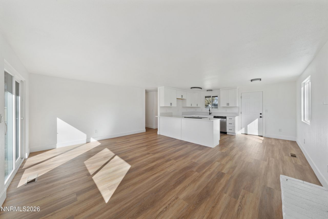 3330 Plymouth Drive, Carson City, NV 89705 Photo