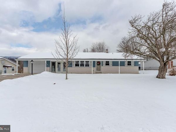 370 SUMMIT DRIVE, LEWISTOWN, PA 17044