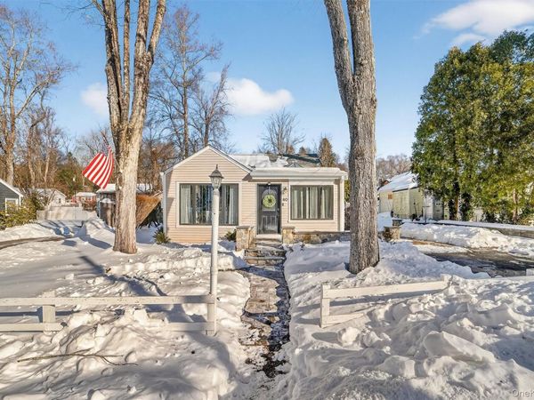 40 Orchard Road, Putnam Valley, NY 10579