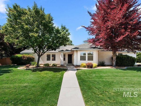 1545 N Ellington Way, Eagle, ID 83616