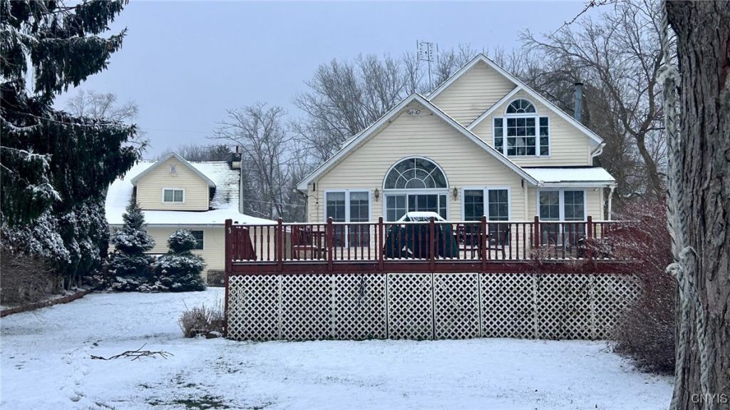 5653 E Davey Road, Brewerton, NY 13029 Main Photo