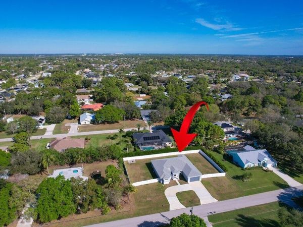 2017 SW Justison Avenue, Port Saint Lucie, FL 34953