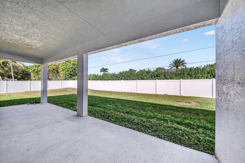 2017 SW Justison Avenue, Port Saint Lucie, FL 34953 Photo