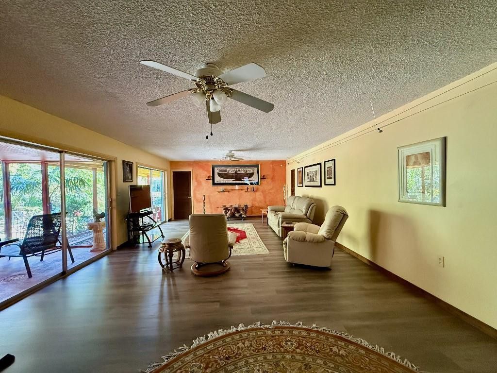 2048 SW 28th Terrace, Fort Lauderdale, FL 33312 Photo