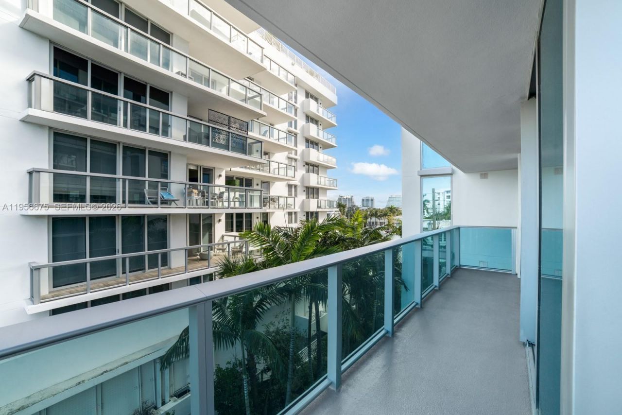 9221 E Bay Harbor Drive , Unit 412, Bay Harbor Islands, FL 33154 Photo