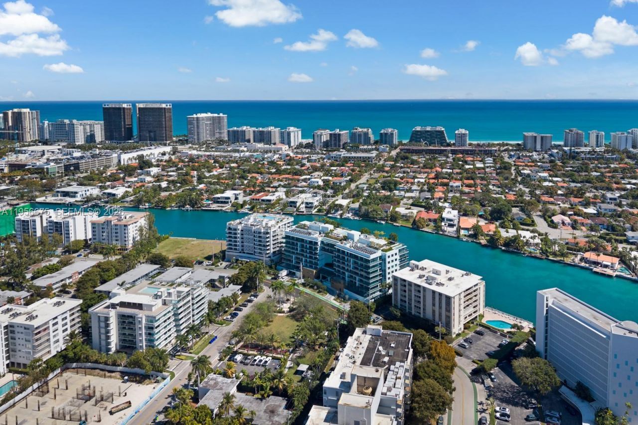 9221 E Bay Harbor Drive , Unit 412, Bay Harbor Islands, FL 33154 Photo