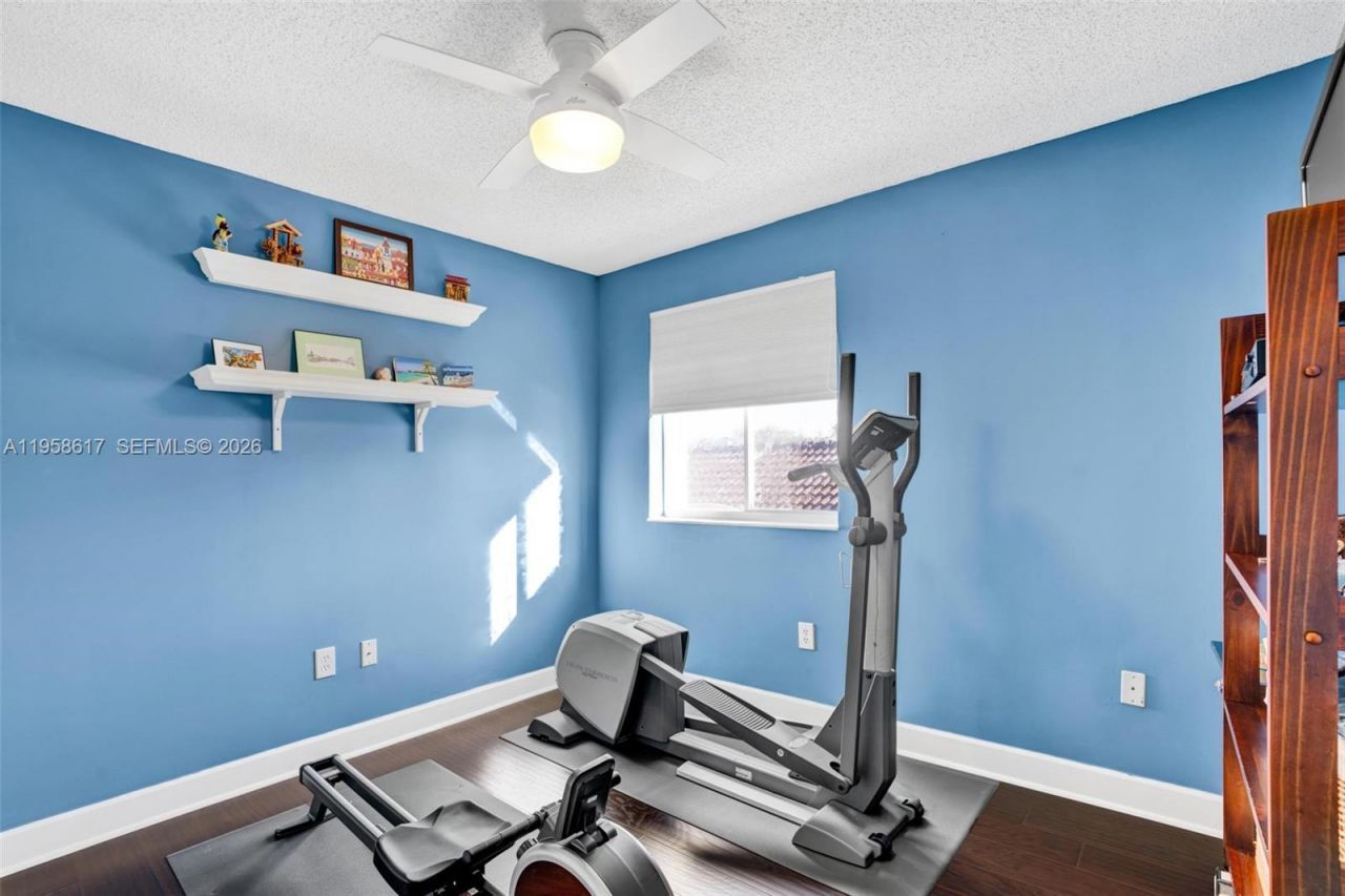 5337 NW 113th Pl, Doral, FL 33178 Photo