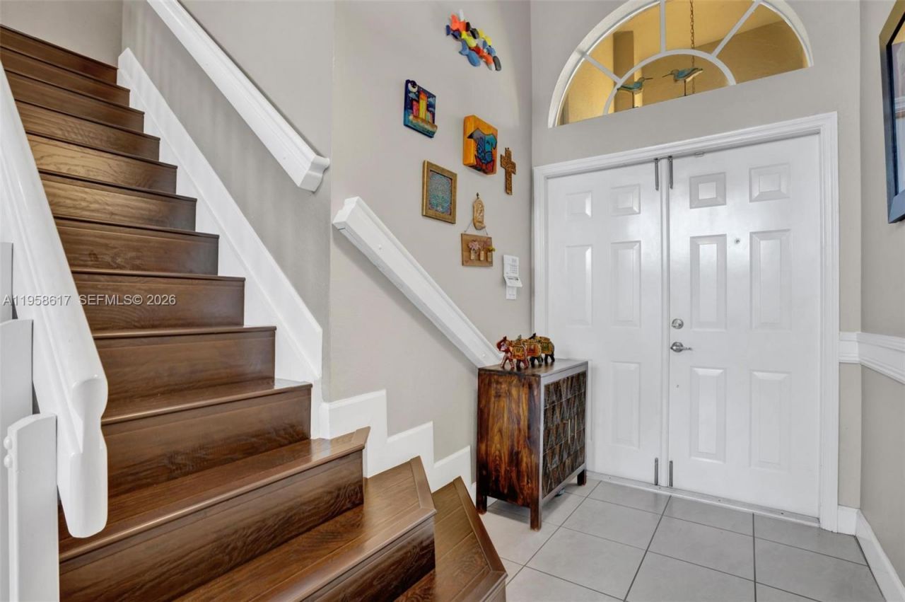 5337 NW 113th Pl, Doral, FL 33178 Photo