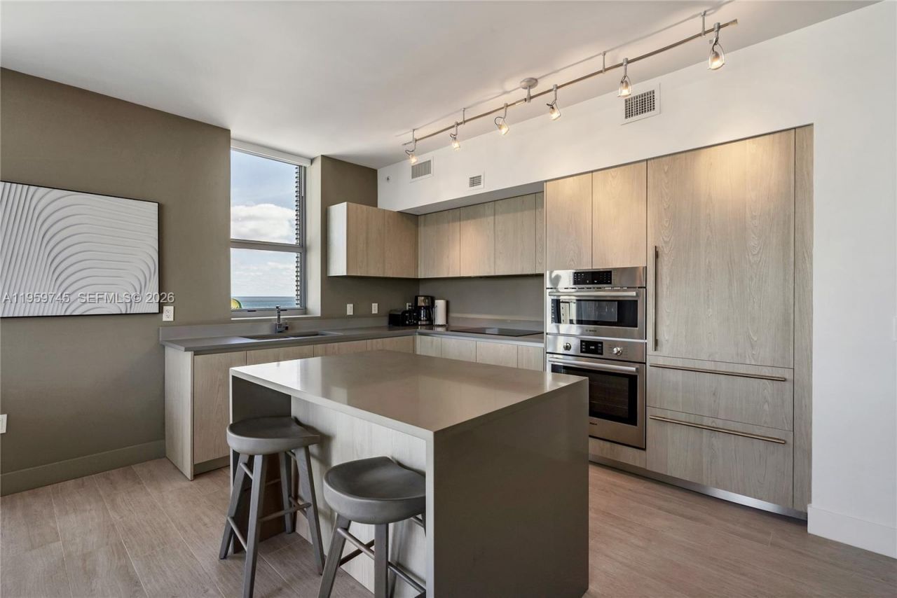 4010 S Ocean Dr, Unit R2301, Hollywood, FL 33019 Photo