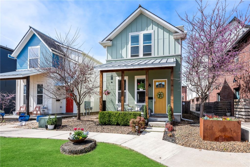 634 SW B Street, Bentonville, AR 72712 Main Photo