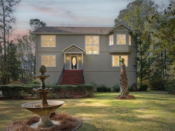 3847 Riviere Du Chien Road, Mobile, AL 36693