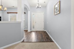 212 Mayfield Drive photo 4